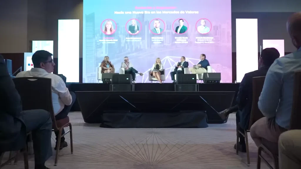 Panamá Blockchain Week 2025 的专题讨论